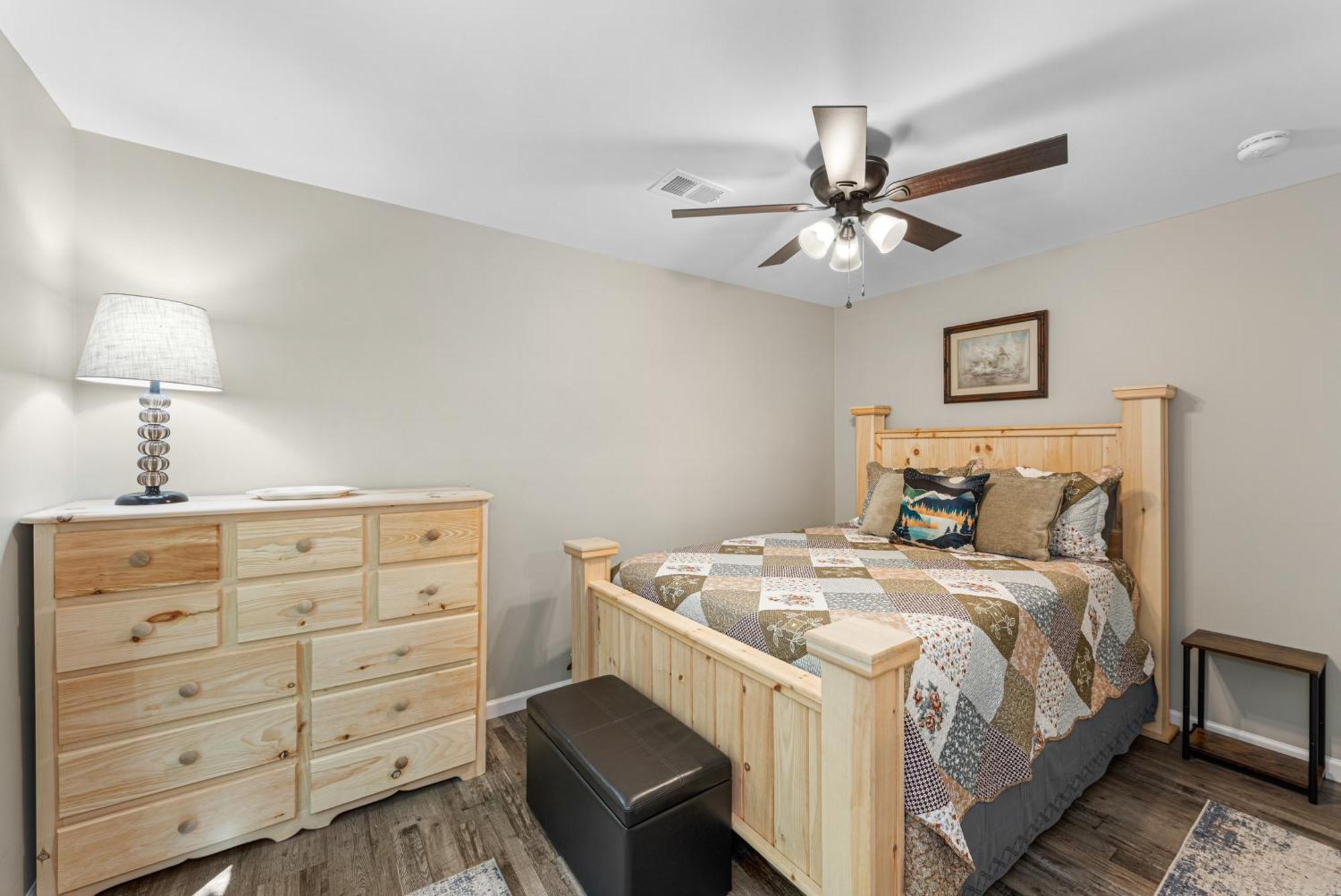 Coyote Cabin At Woodland Retreat At Desoto Beside Desoto State Park 佩恩堡 外观 照片
